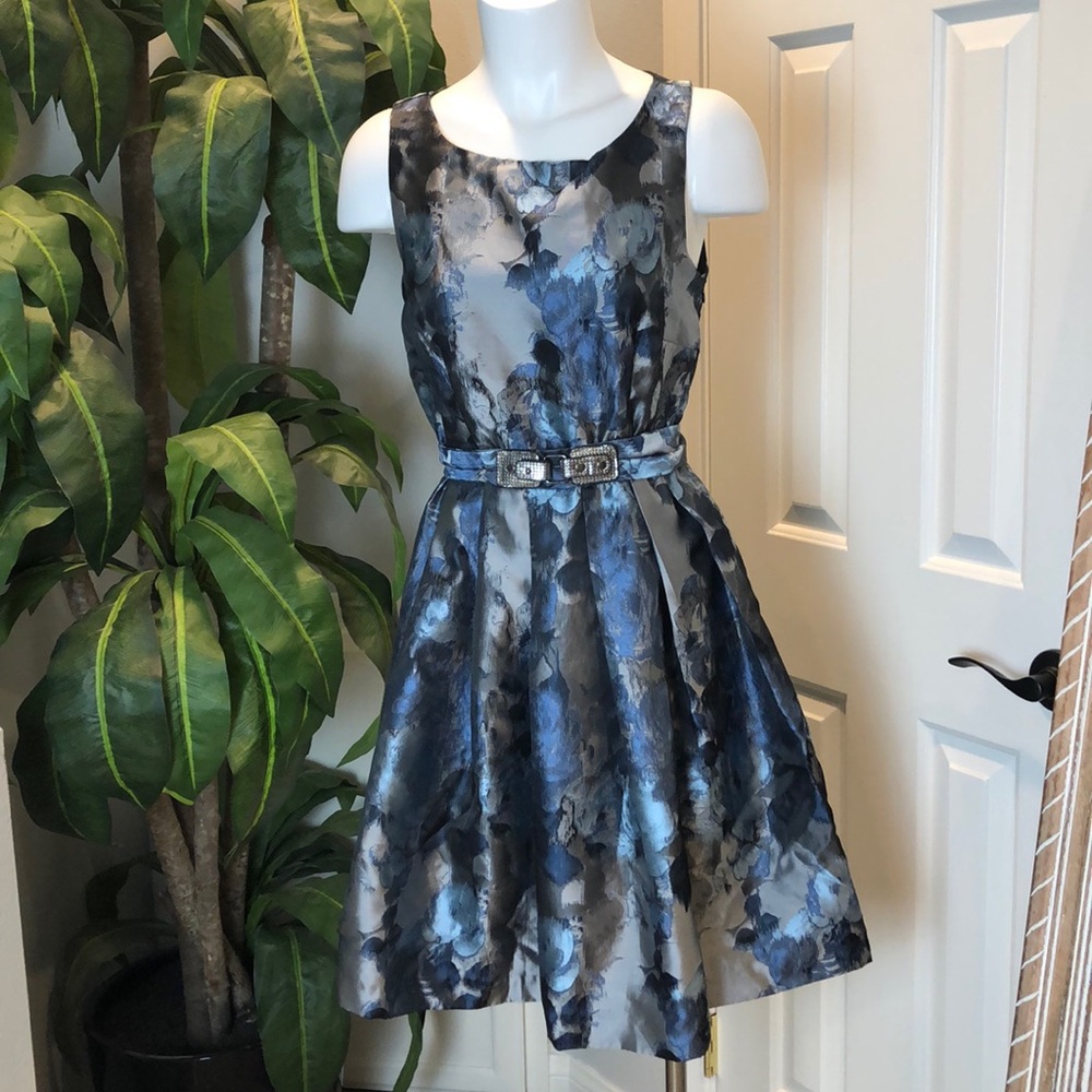 ⭐️ LAST CHANCE Eva Franco Floral Cocktail Dress
